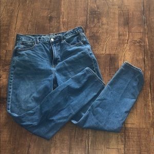 Mom jeans